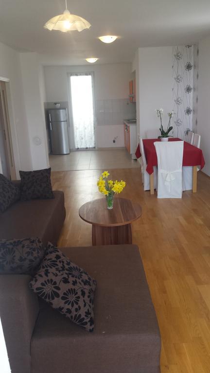 Apartment Kristijan Makarska Szoba fotó