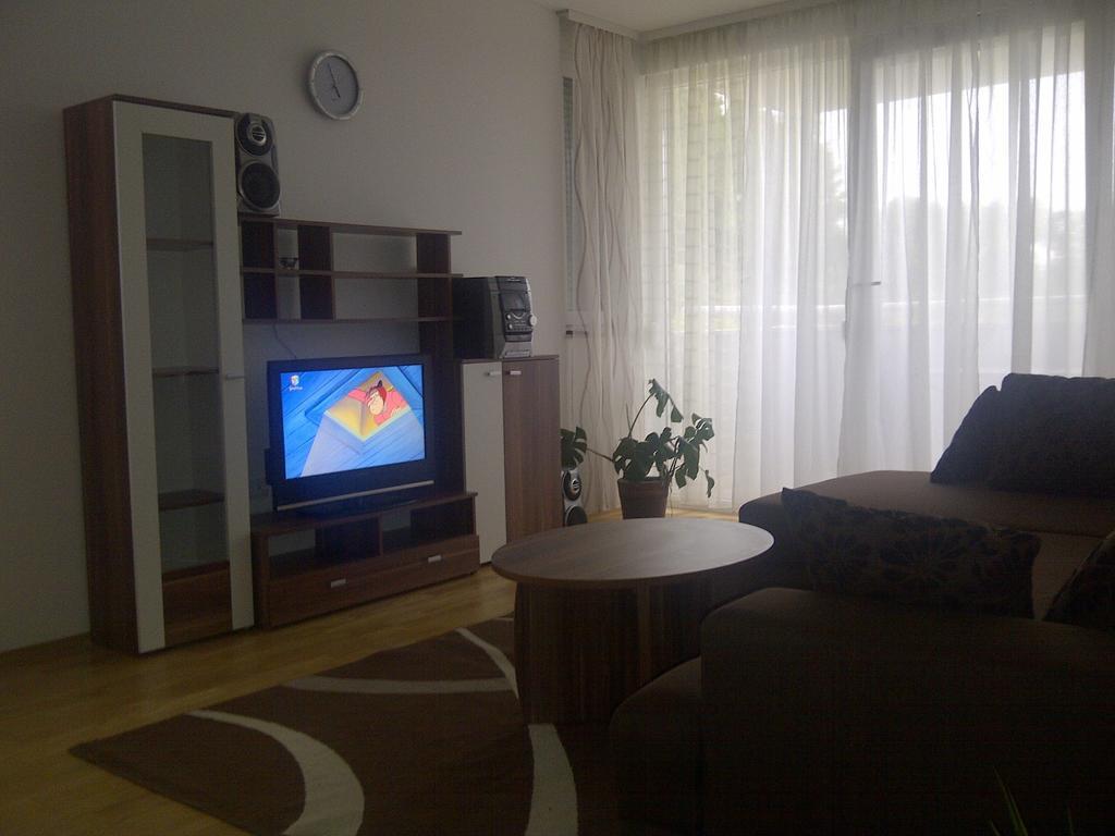 Apartment Kristijan Makarska Szoba fotó